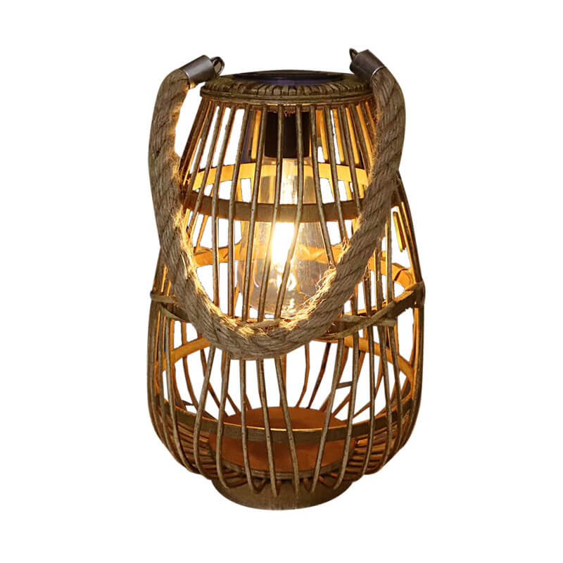 Solvinda | Solcellelampe i Rottingsstil