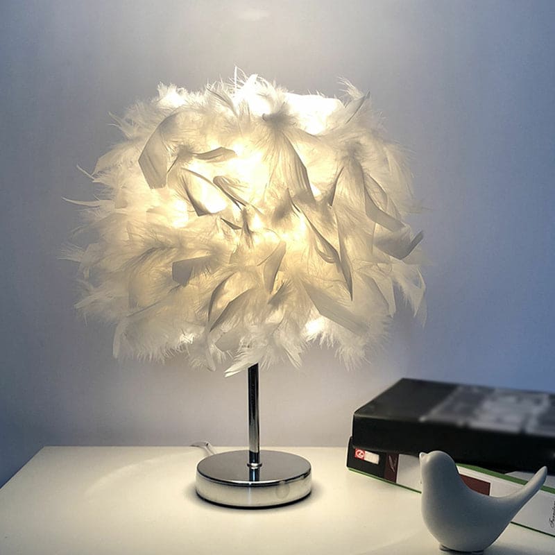 Celestia | Fjer Bordlampe Dame