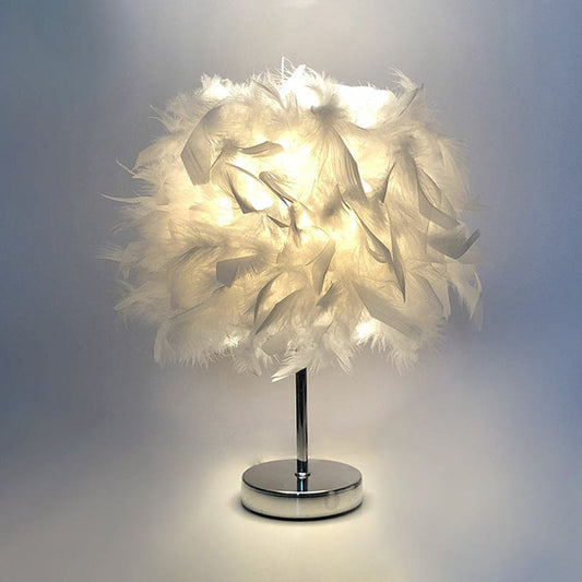 Celestia | Fjer Bordlampe Dame