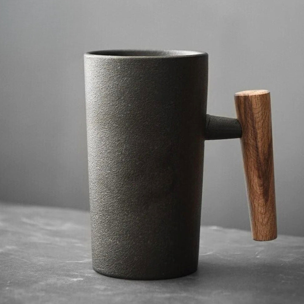 Mokuru | Keramisk Designkrus med Træhåndtag