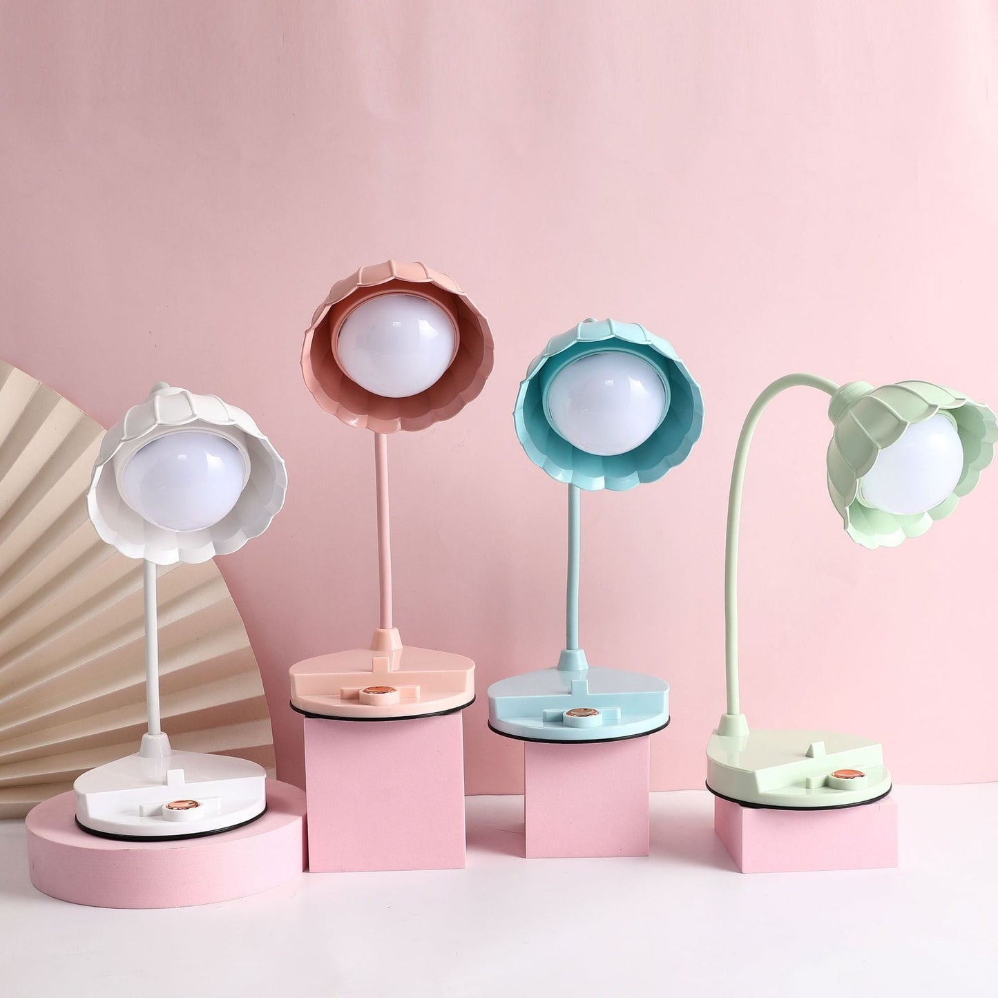 Florina | Fleksibel LED Skrivebordslampe med USB