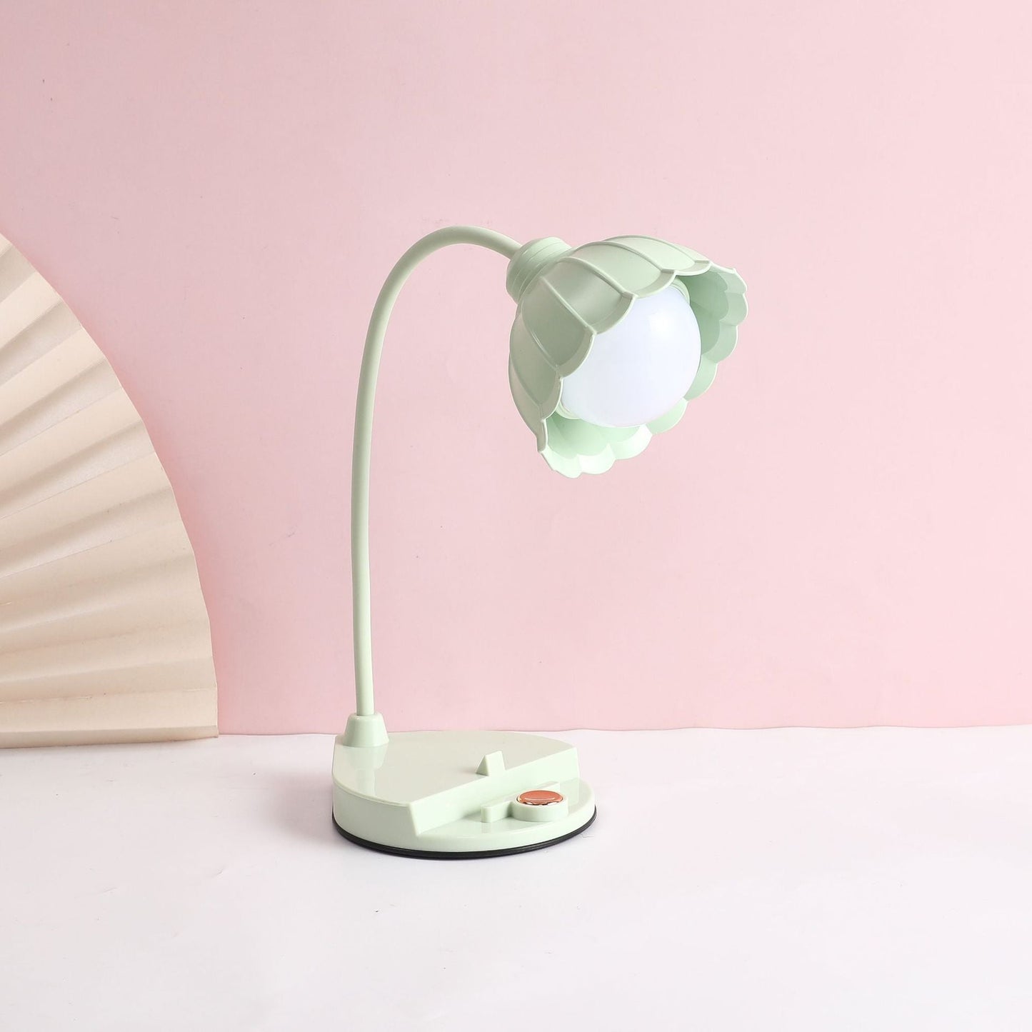 Florina | Fleksibel LED Skrivebordslampe med USB