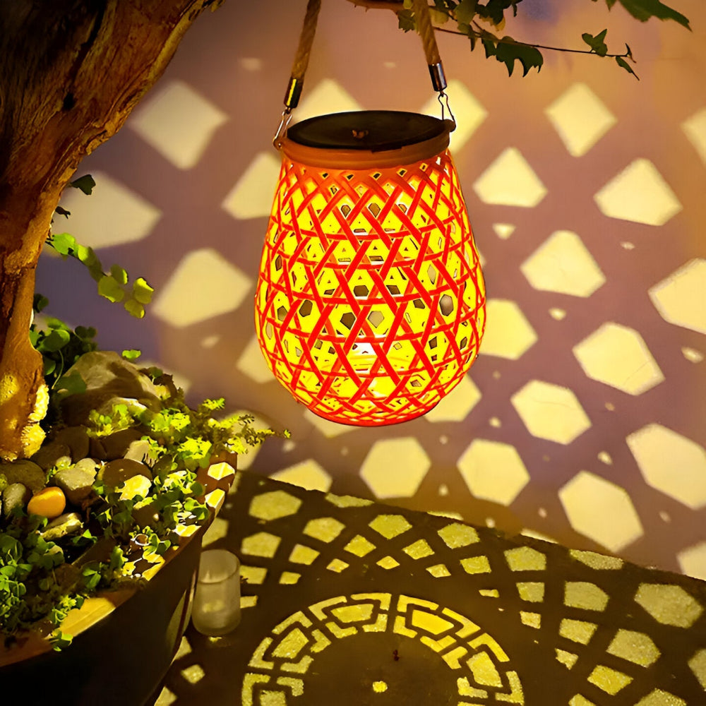 SolLjus | Solcellelanterne med Rattanlook