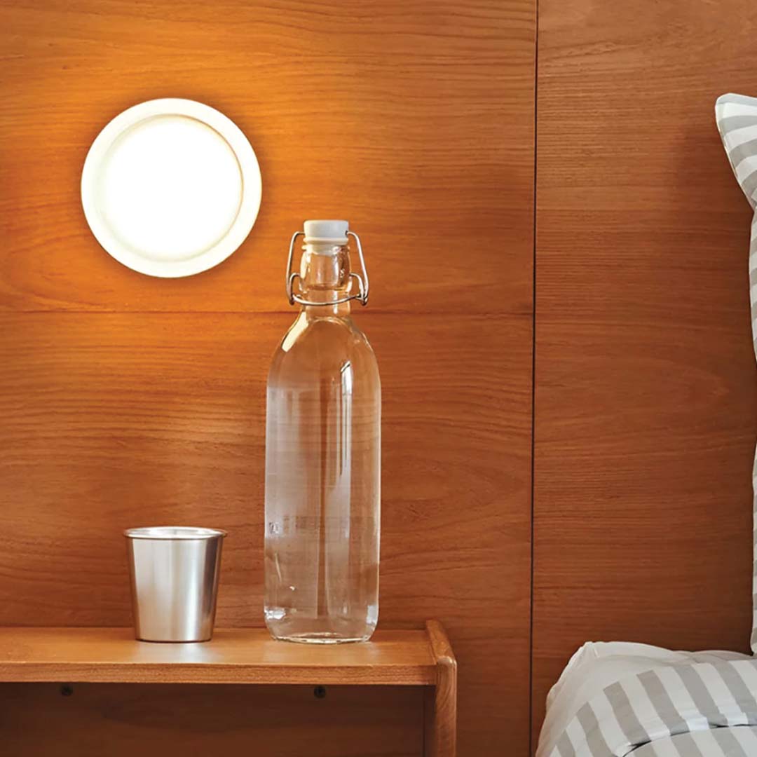 Lunera | Rund Væglampe med LED Guldfinish