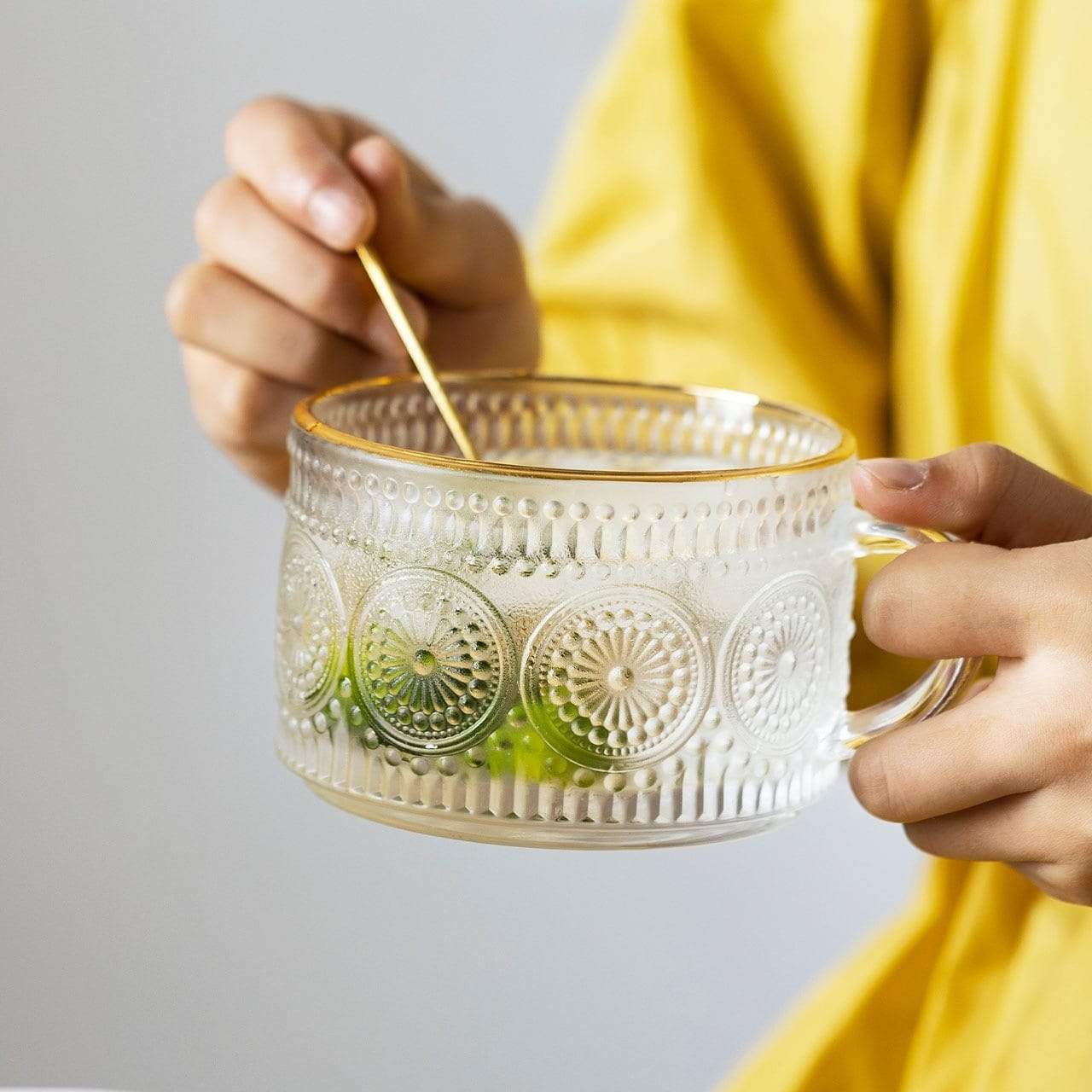 Vintessa | Graverede Glas Krus med Håndtag
