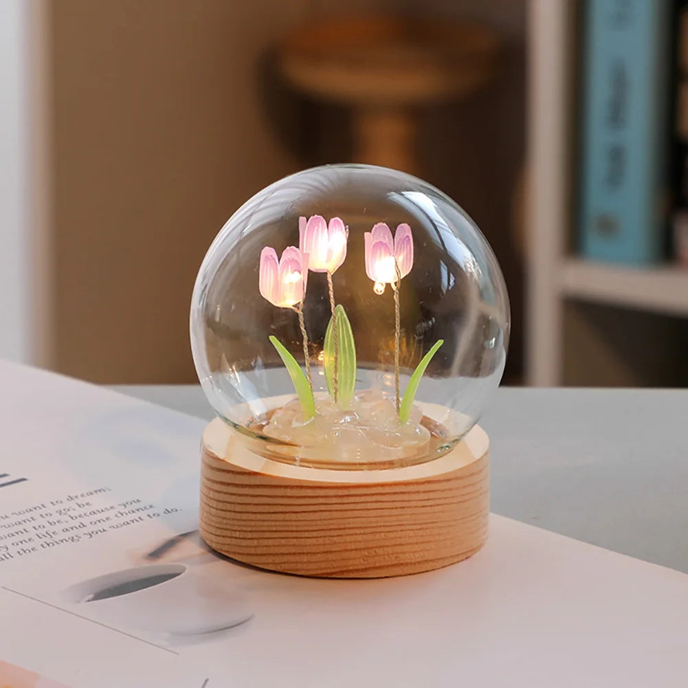 Tulivia | Tulipanlampe under Glaskuppel Mini