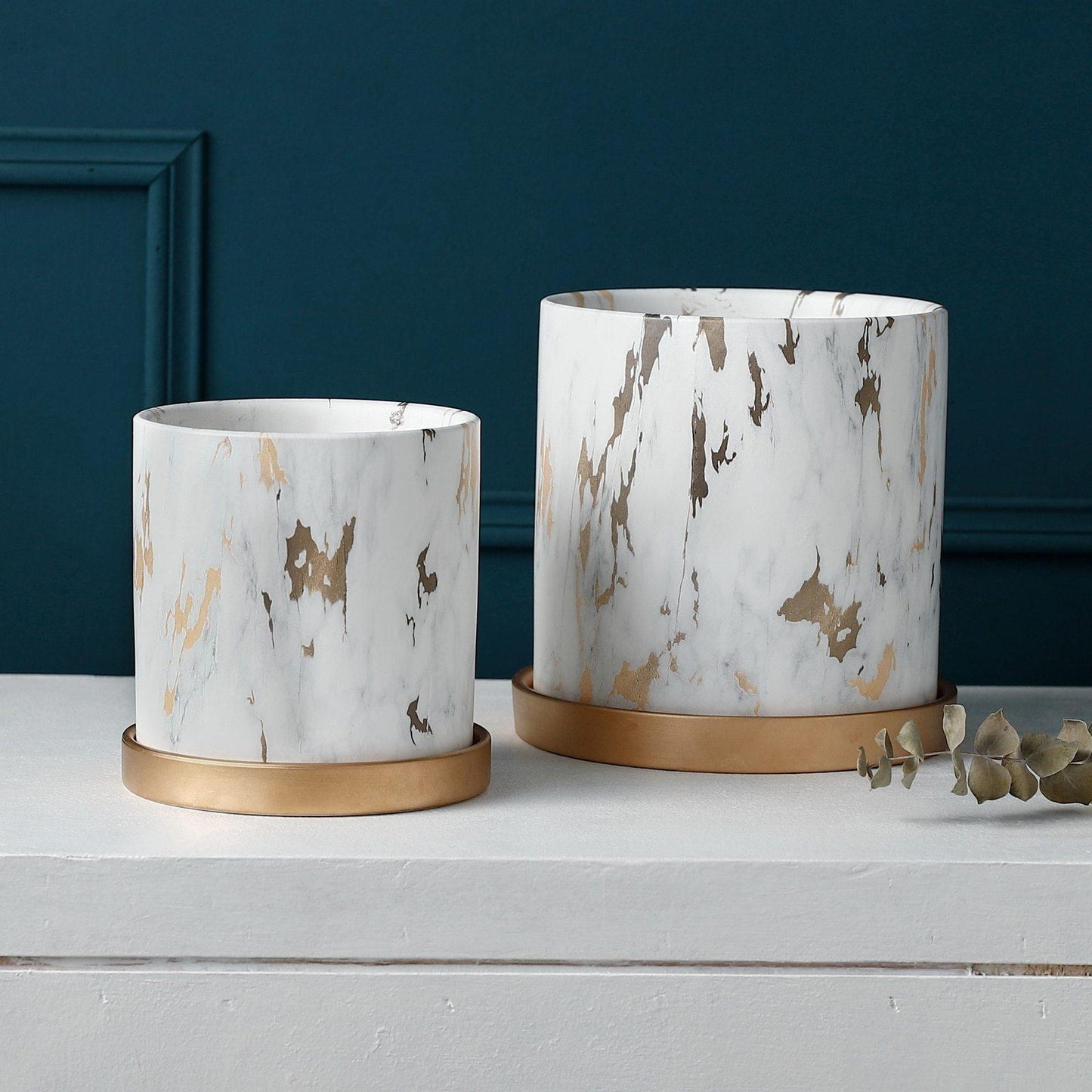 Marbela | Marmor Urtepotte med Guldfod Elegant
