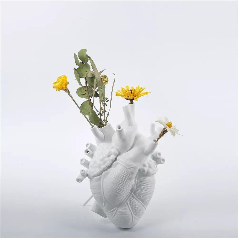 Cardiora | Vase i Anatomisk Hjertedesign