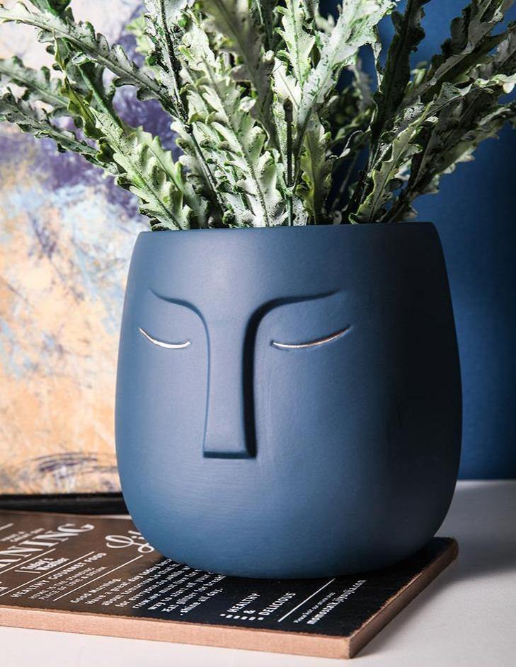 Visagio | Keramisk Krukke med Ansigt i Moderne Stil