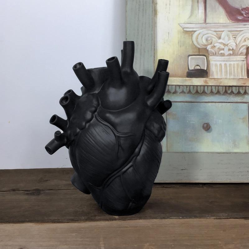 Cardiora | Vase i Anatomisk Hjertedesign