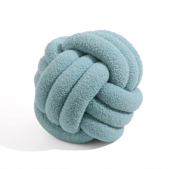 Knotello | Pude Knude i Bouclé & Fleece