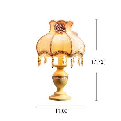 Roselina | Vintage Bordlampe med Stofskærm