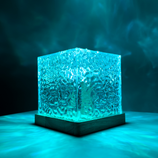 Aqualuna | LED Krystallampe med Vandrefleksion