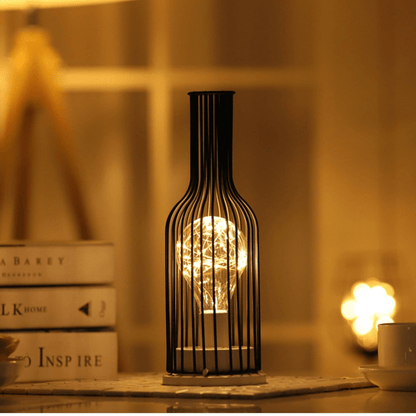 Ferona | Dekorativ Metal Bordlampe