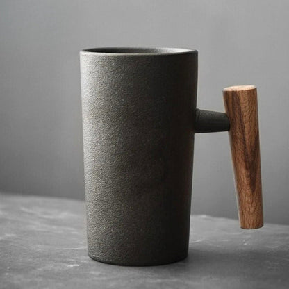 Mokuru | Keramisk Designkrus med Træhåndtag