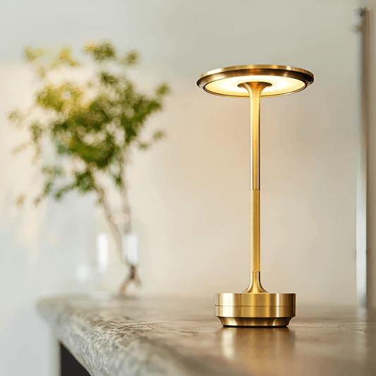 Véllure | Trådløs LED Bordlampe Dæmpbar