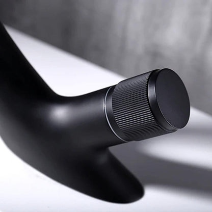 Cascadea | Designer Vandfaldsarmatur