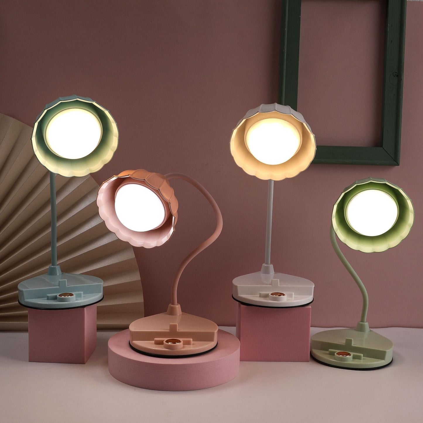Florina | Fleksibel LED Skrivebordslampe med USB