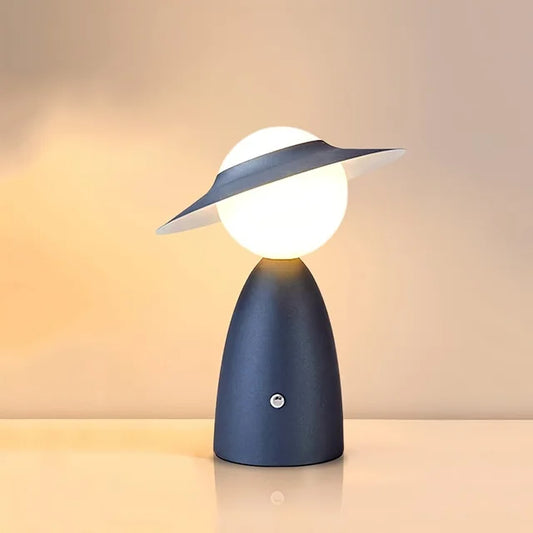 Lumello | LED Bordlampe med Hatformet Skærm