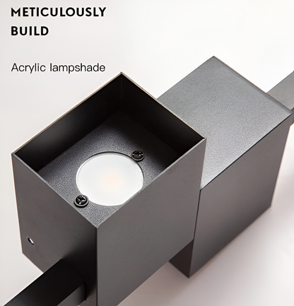 Lunaro | Sort Væglampe med LED