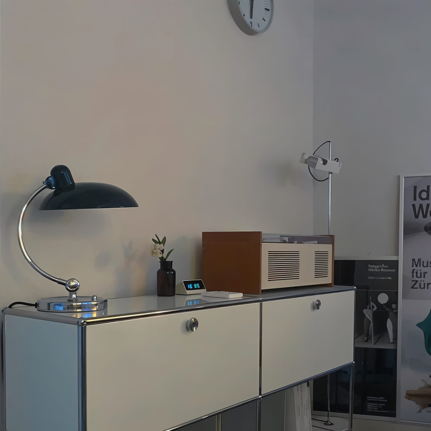 Alviero | Retro Bordlampe i Metal