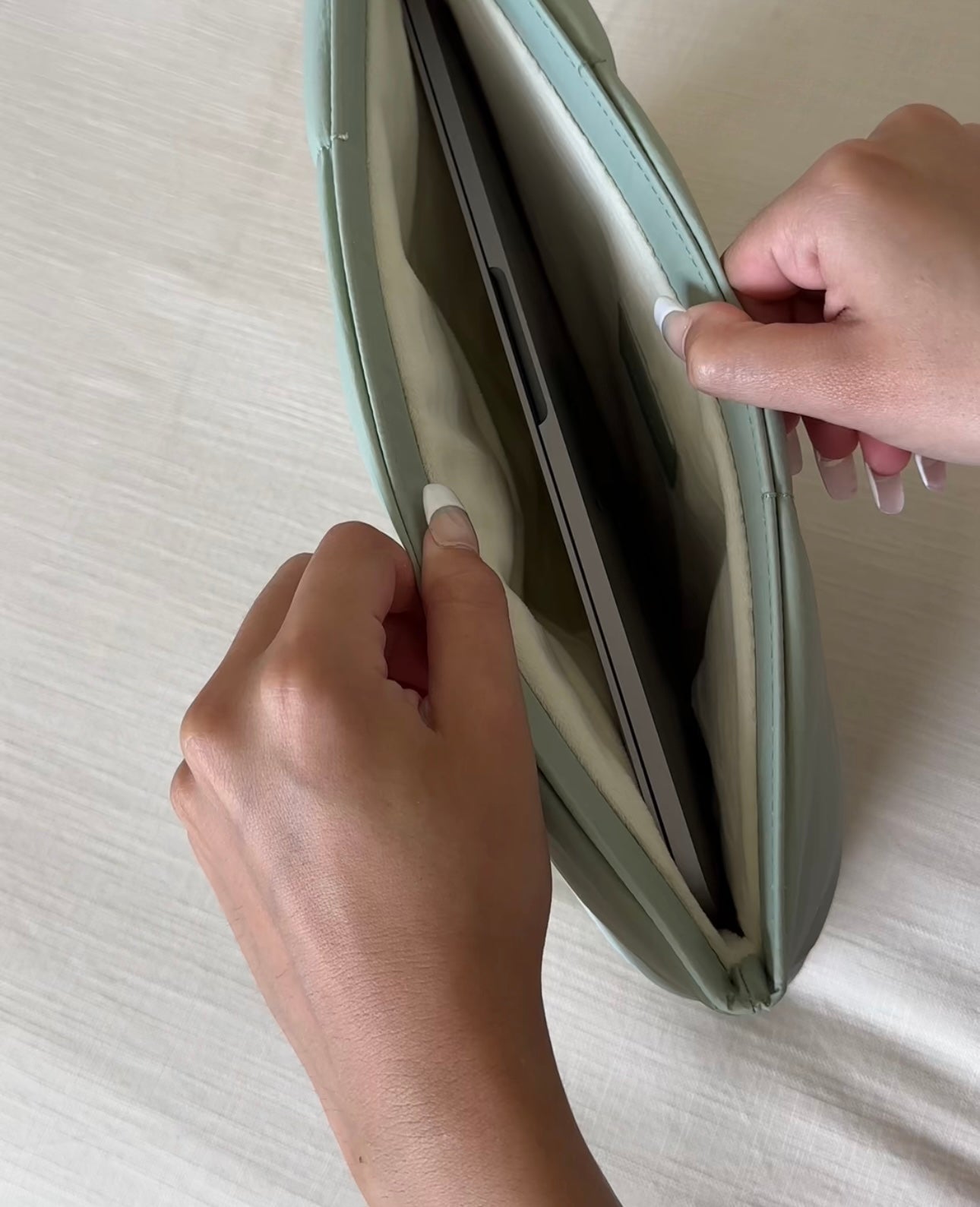 Mello | Puffer Laptophoes