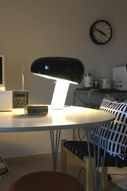 Noira | Design Bordlampe i Marmorlook