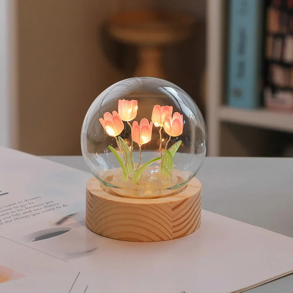 Tulivia | Tulipanlampe under Glaskuppel Mini