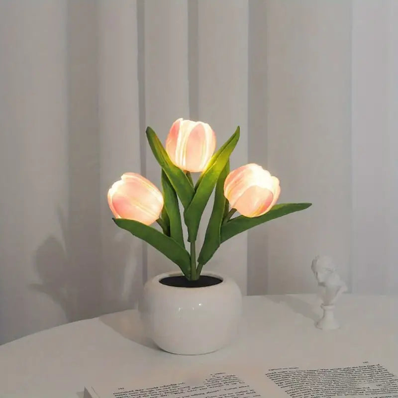 Tulumi | LED Tulipan Natlampe i Krukke